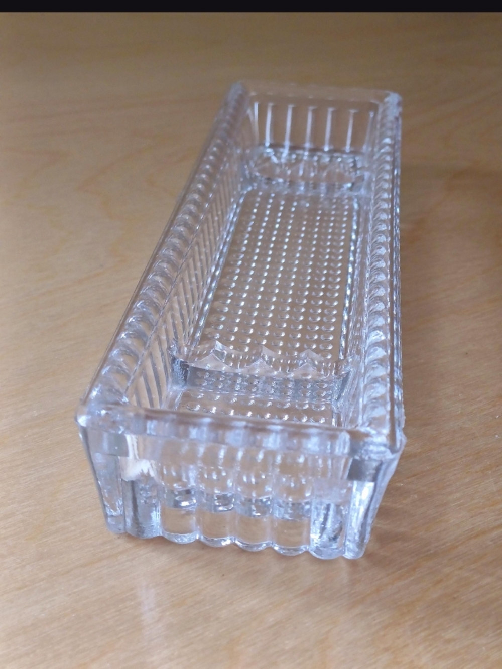 Vintage pressed glass desk tray Maganese Glass so it will glow under a 365nm UV.